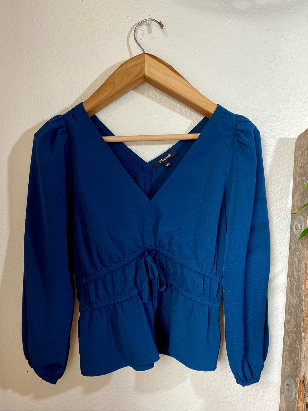 NWOT Madewell Seersucker V-Neck Peplum Renaissance Craftsman Blue Size Small - Picture 3 of 13